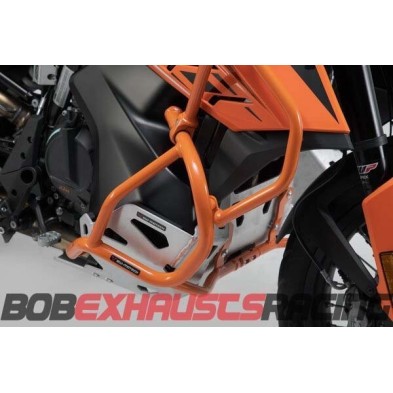 Protecciones laterales de motor. Naranja. KTM 790 Adv / R (19-), 890 Adv / R (20-