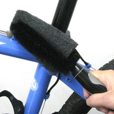 SUPER B CLEANING BRUSH